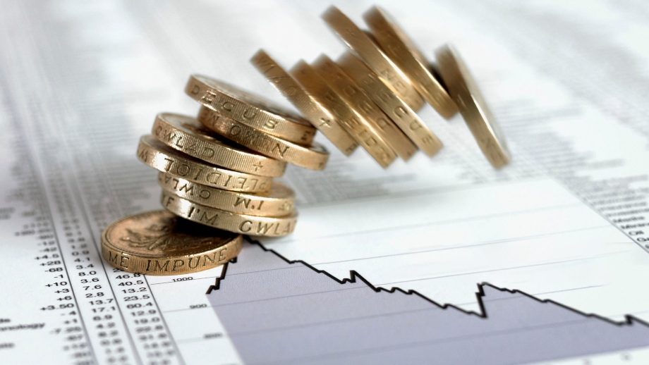 Sterlina: rischi in aumento