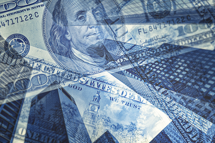 Le dollar baisse sur révision des attentes